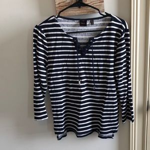 Nautical lace front 3/4 sleeve tee